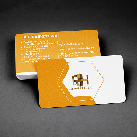 Beispiel für eine exklusive Visitenkarte im Business Karten Vergleich mit modernem Design und Firmenlogo